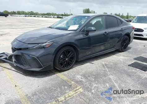 2025 Toyota Camry Se z USA, uszkodzony, nr VIN 4T1DAACK6SU056162